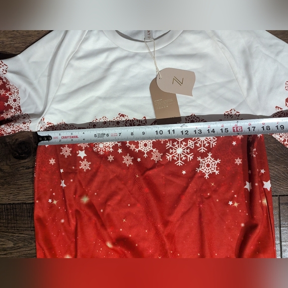 Zolucky Women’s Sweatshirt Christmas Snowflake Stars Red & White Size S NWT - Picture 6 of 16